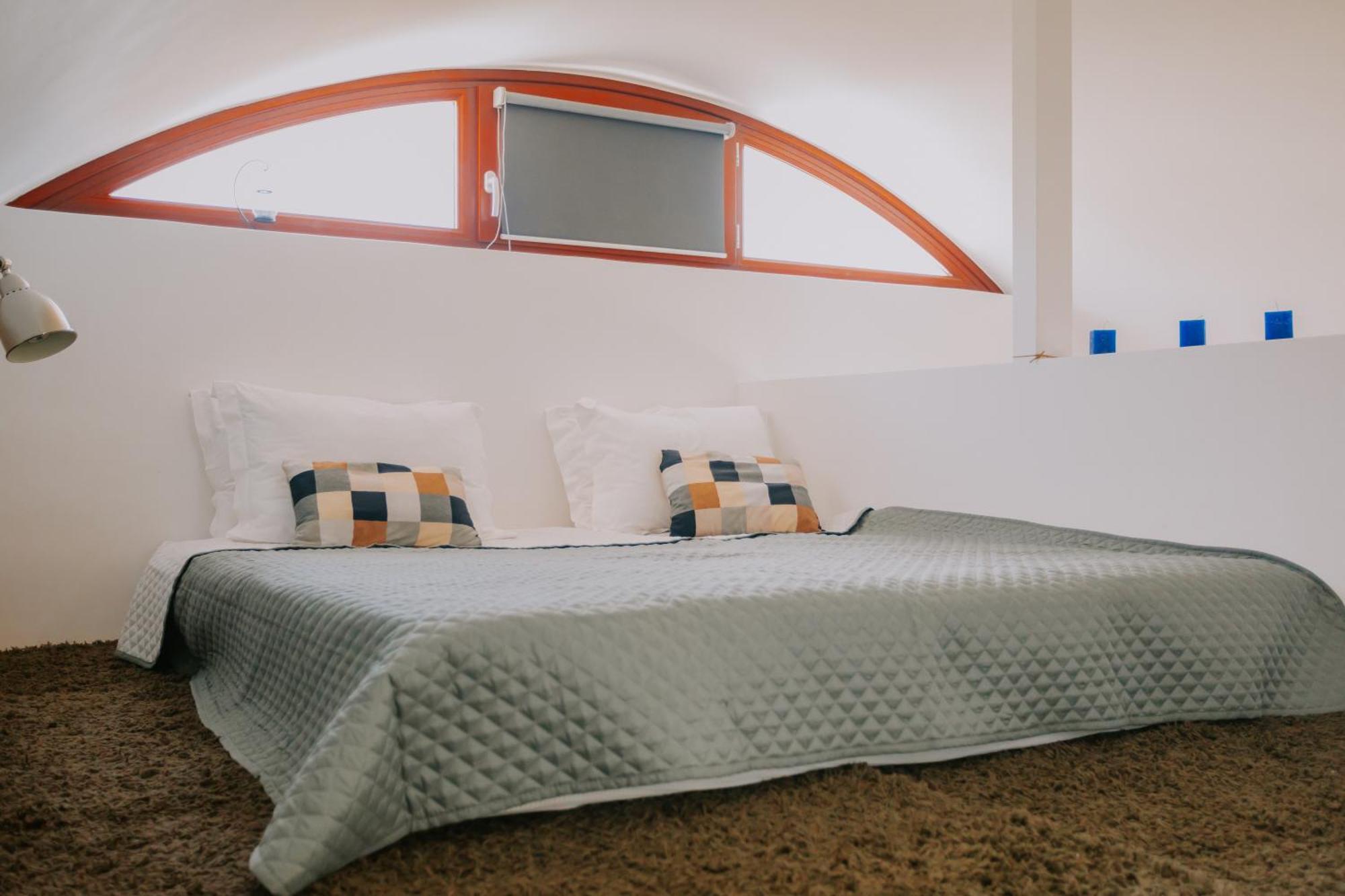 Sun Stories Suites Vóthon Kültér fotó